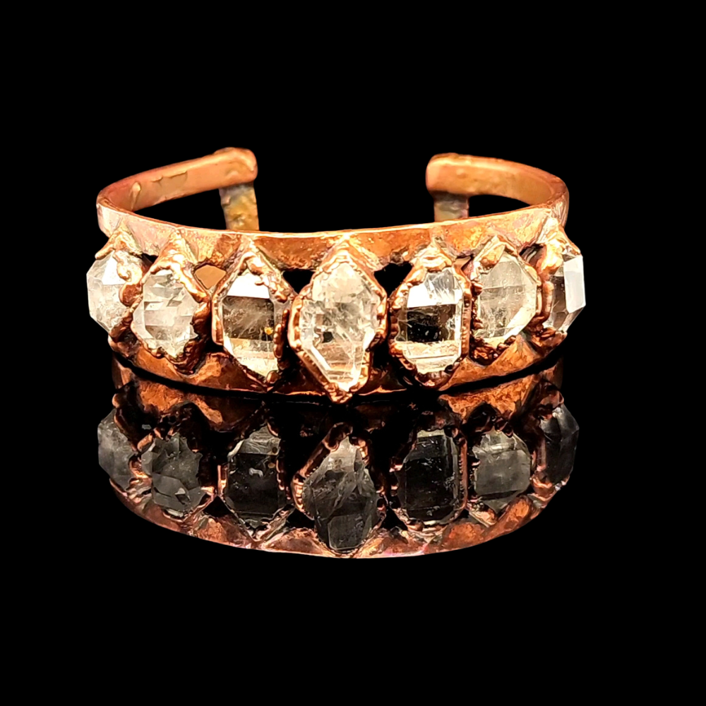 COPPER BRACELET WITH 7 HERKIMER DIAMONDS